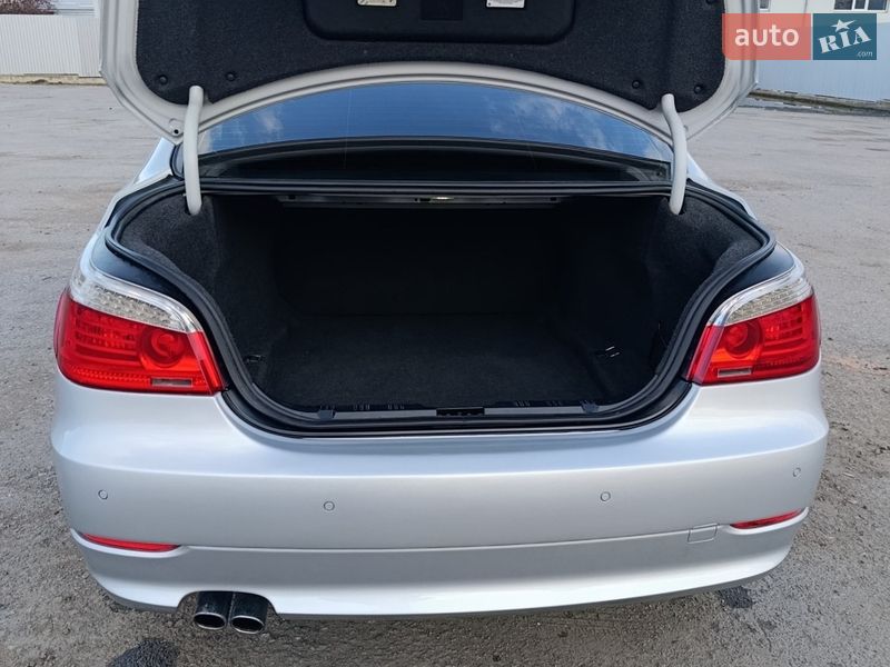 Седан BMW 5 Series 2007 в Гайсину