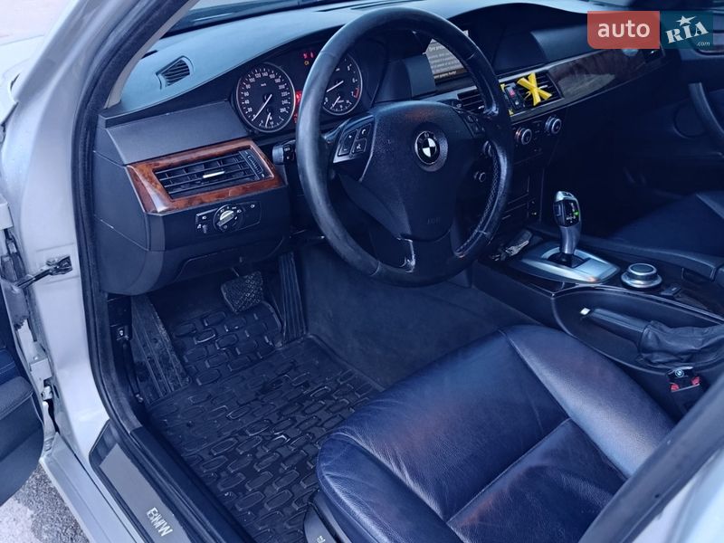 Седан BMW 5 Series 2007 в Гайсину