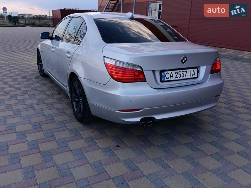 Седан BMW 5 Series 2007 в Гайсину