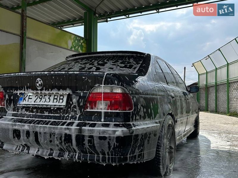 Седан BMW 5 Series 1997 в Днепре