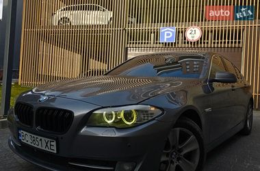 Седан BMW 5 Series 2012 в Львове