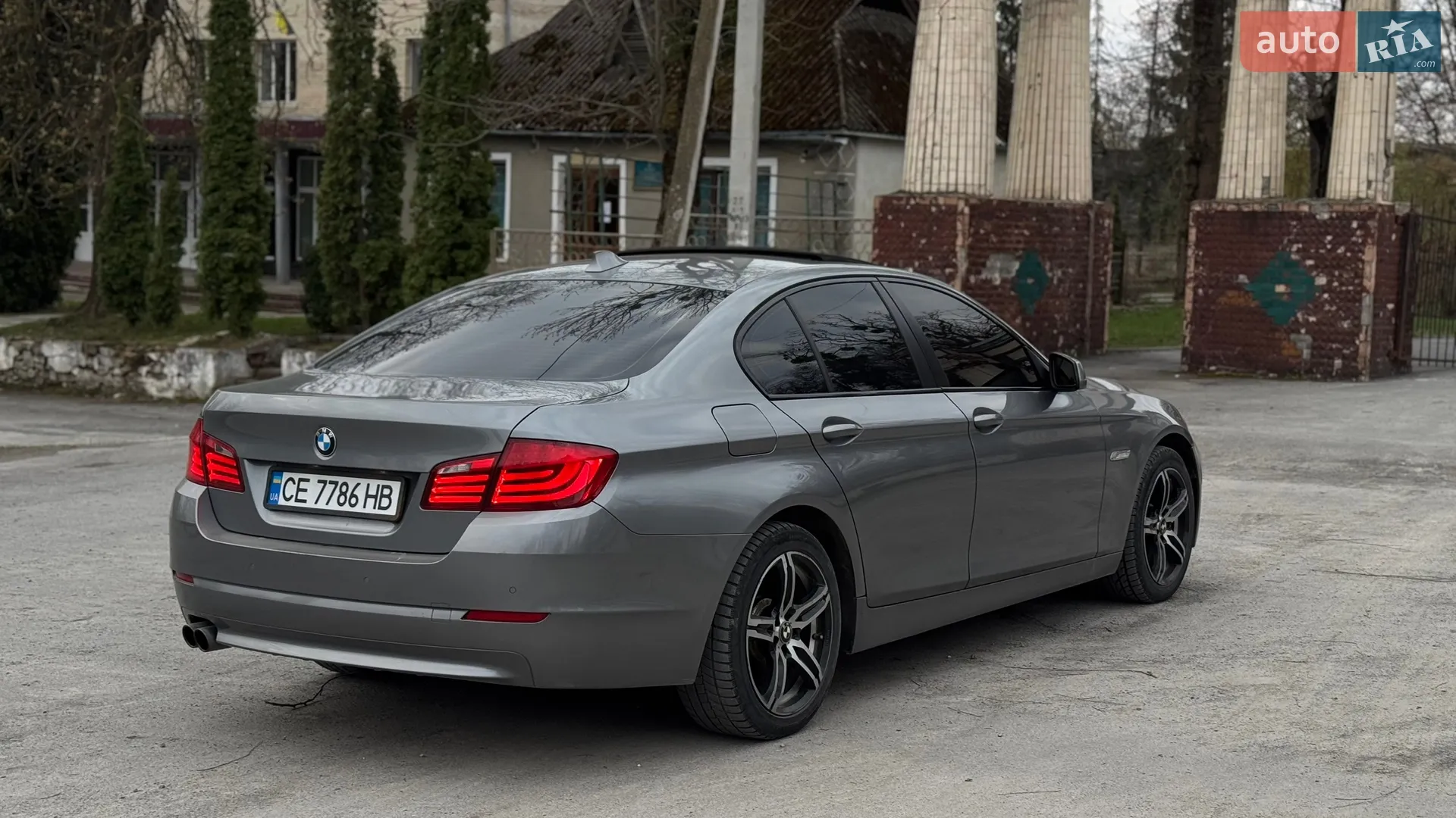 2010 BMW 5er - мініатюра 6