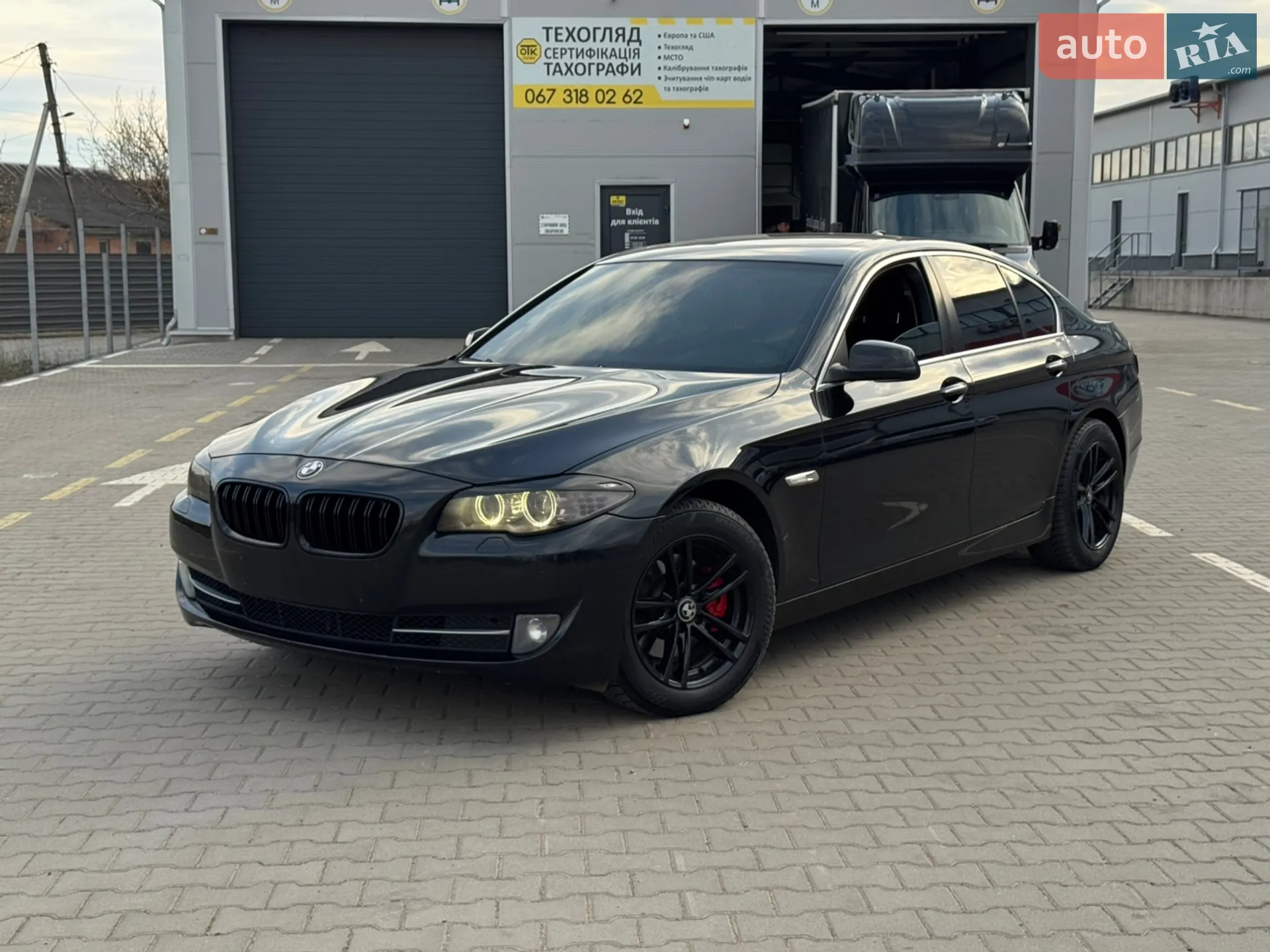 2013 BMW 5er - мініатюра 2