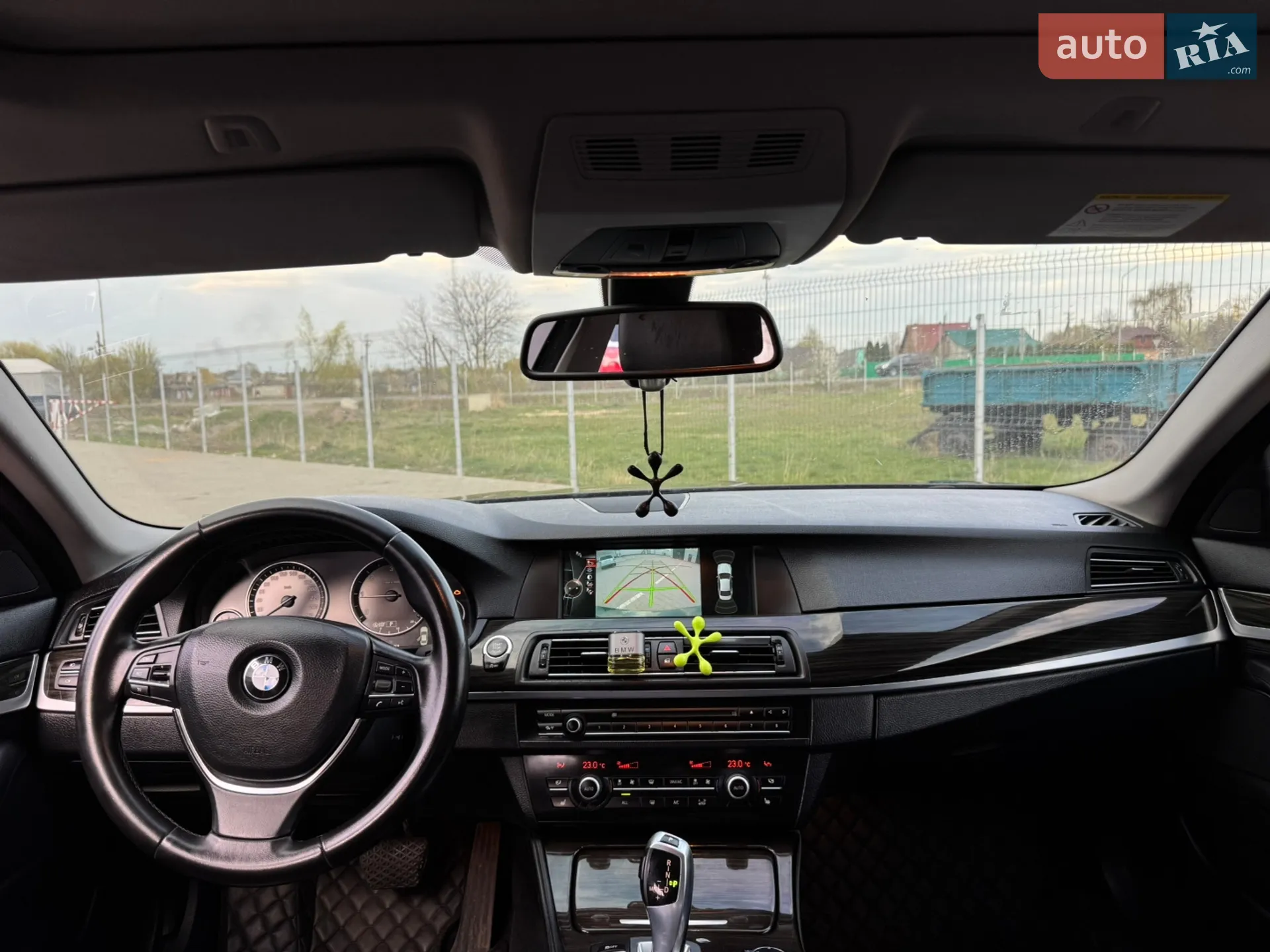 2013 BMW 5er - мініатюра 38