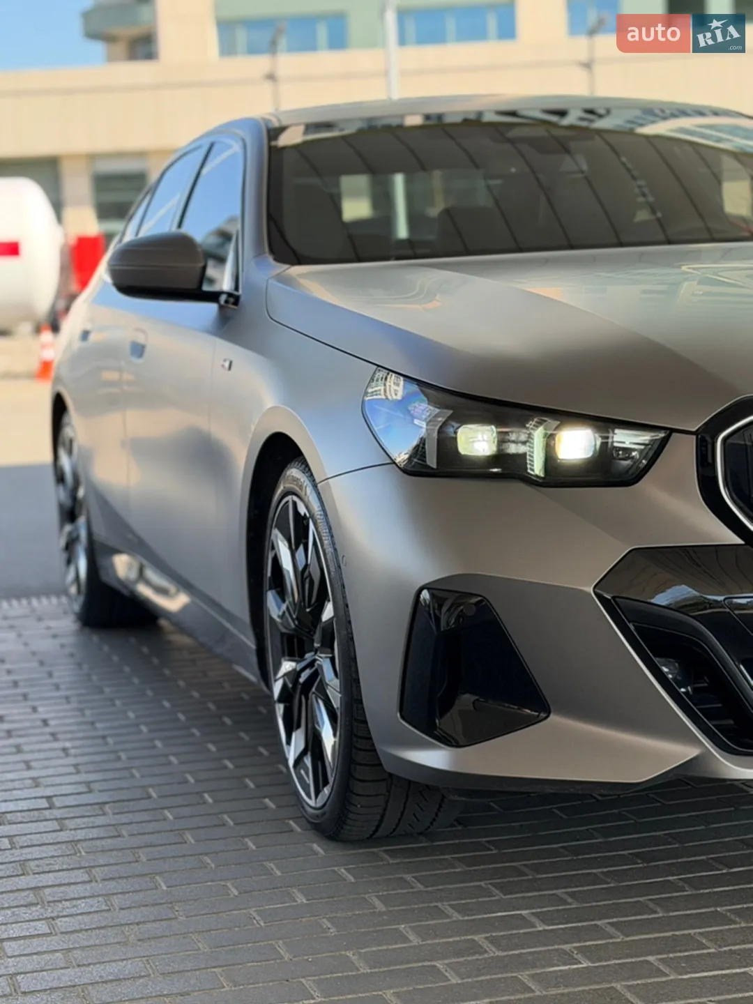 2025 BMW 5er - мініатюра 5
