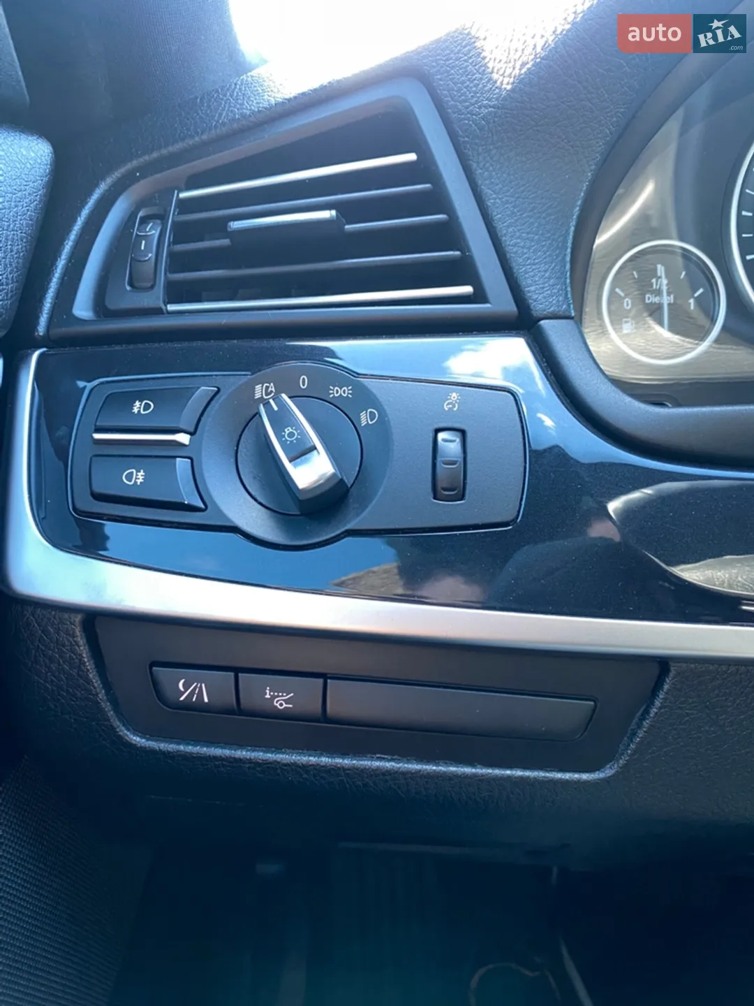 2010 BMW 5er - мініатюра 15