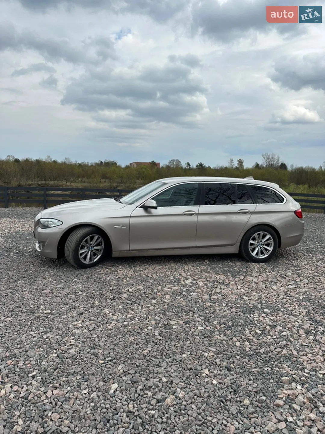 2010 BMW 5er - мініатюра 5