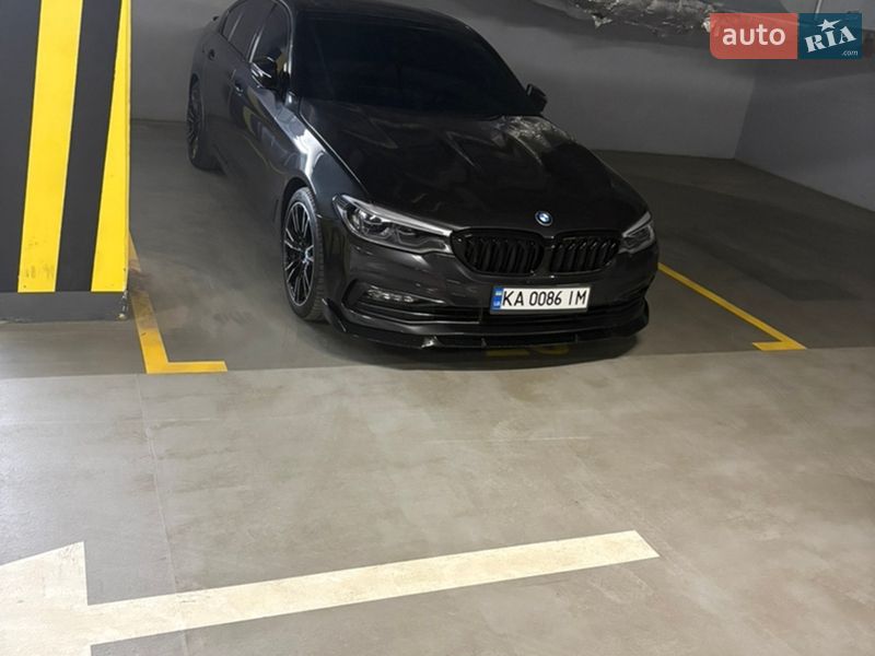 Седан BMW 5 Series 2018 в Киеве