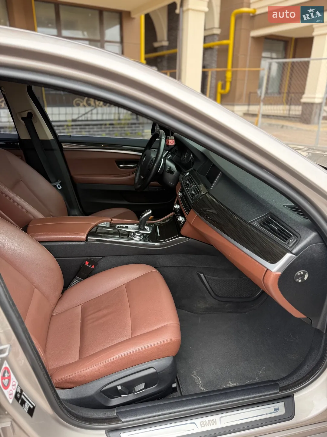 2015 BMW 5er - мініатюра 19