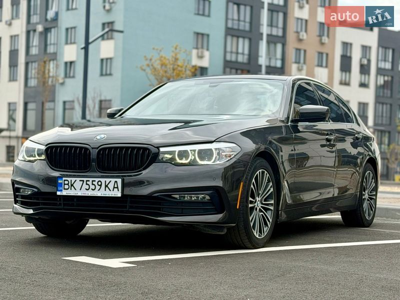 Седан BMW 5 Series 2017 в Ровно