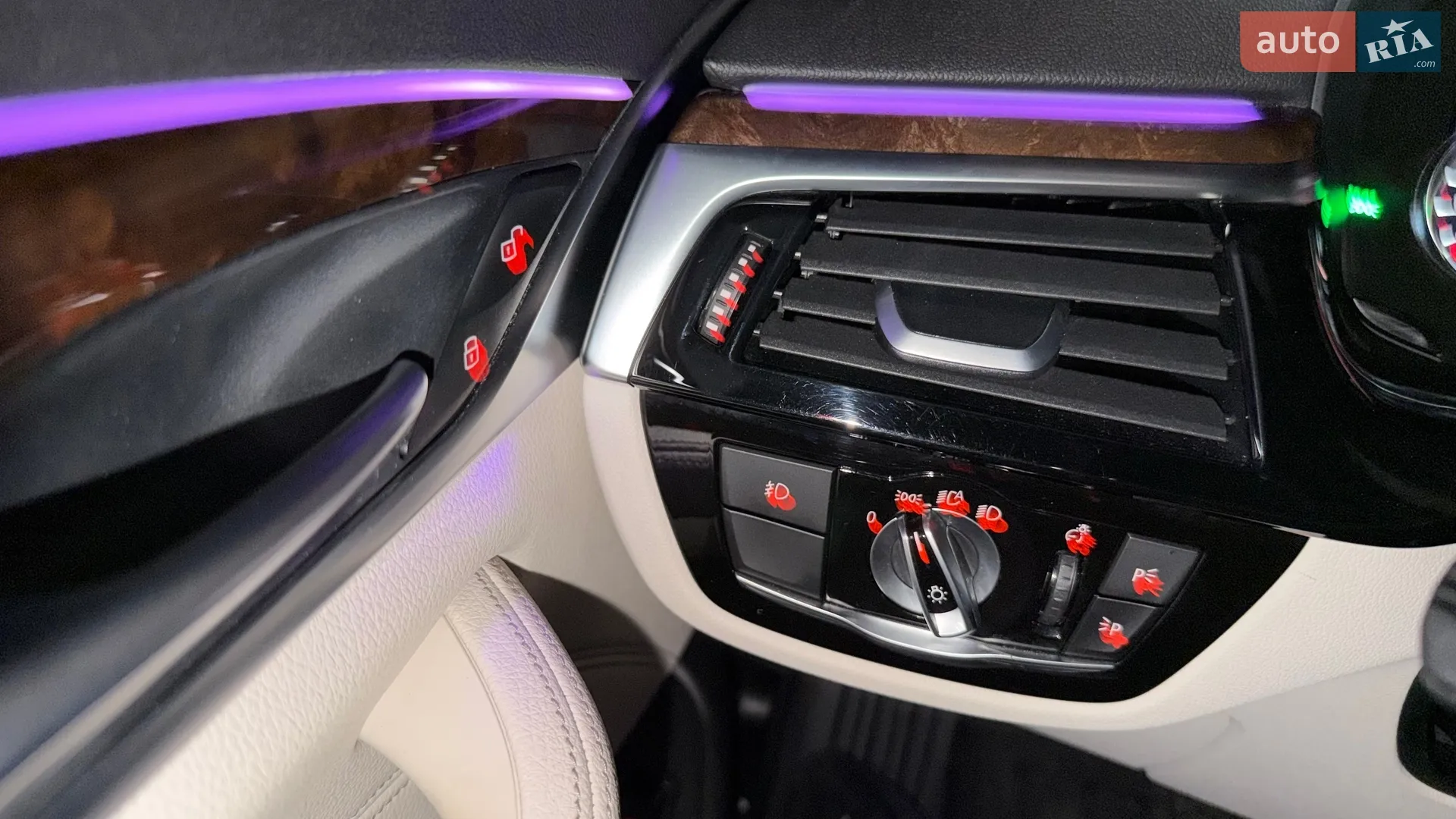 2018 BMW 5er - мініатюра 62