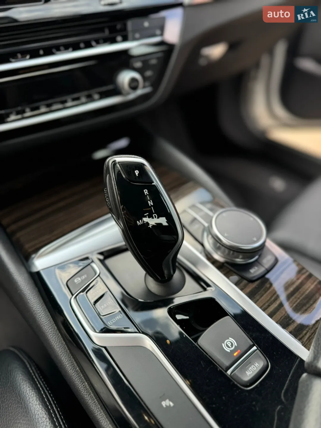 2017 BMW 5er - мініатюра 26