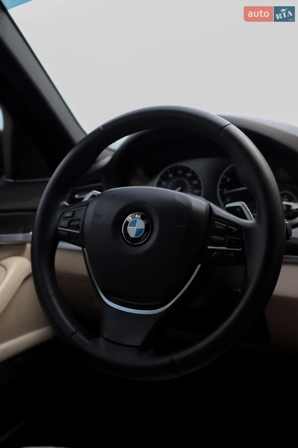2012 BMW 5er - мініатюра 8
