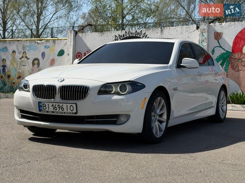 Седан BMW 5 Series 2012 в Кременчуге