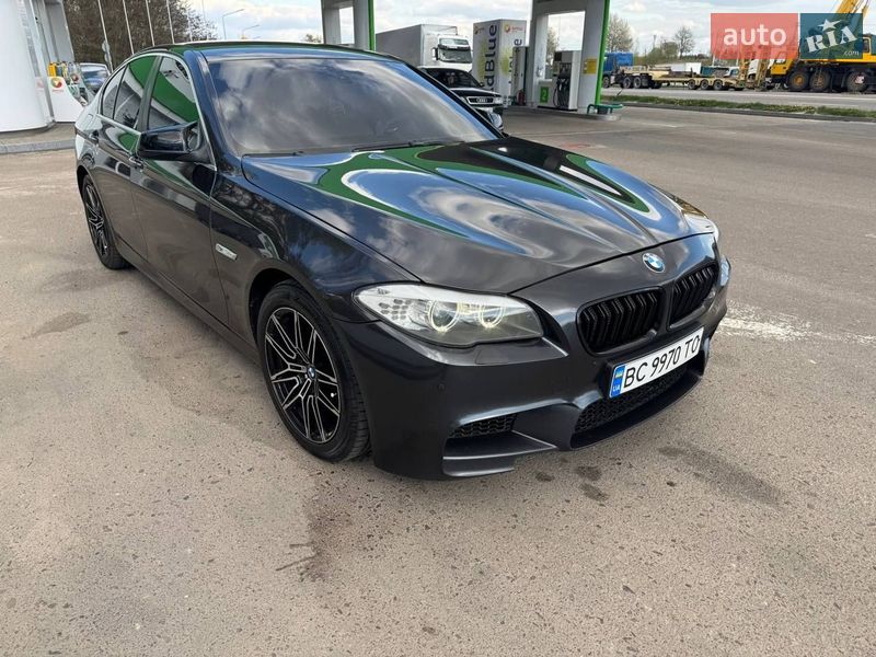 BMW 5 Series 2012