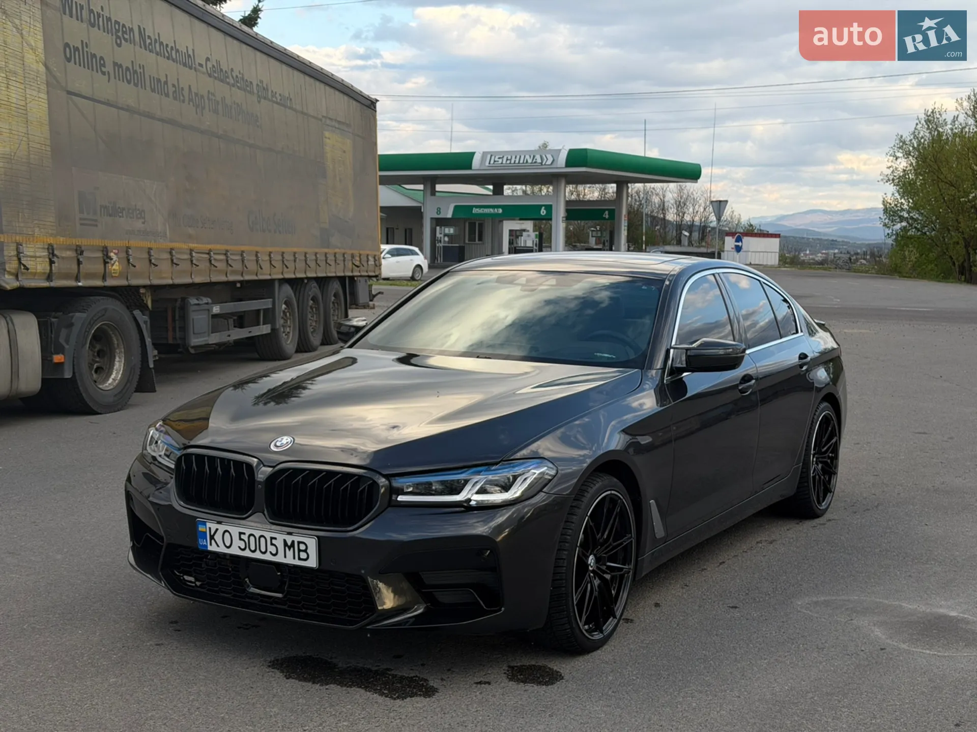 2019 BMW 5er - мініатюра 3