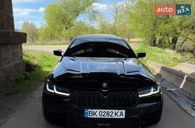 Седан BMW 5 Series 2017 в Рівному