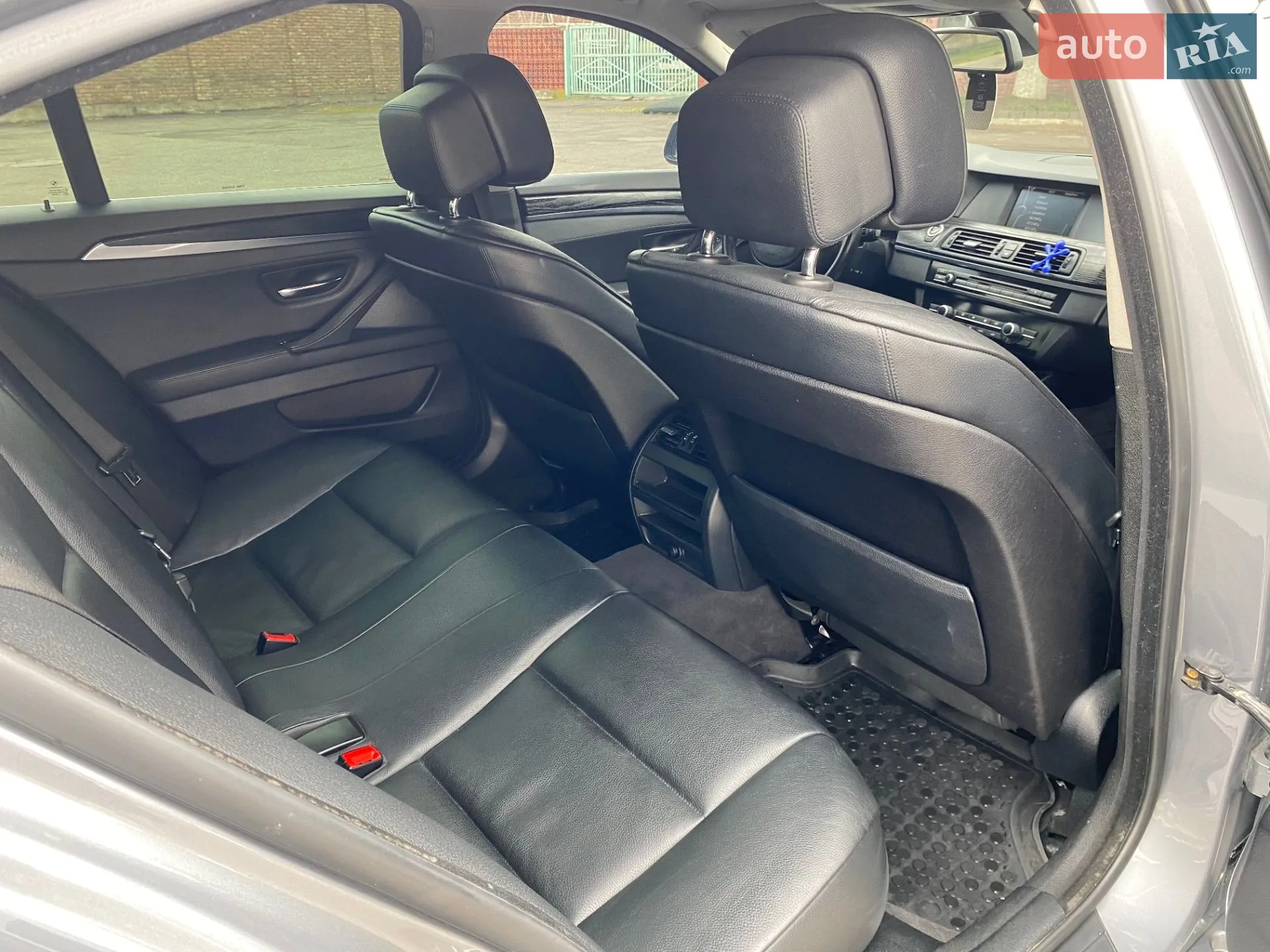 2010 BMW 5er - мініатюра 17