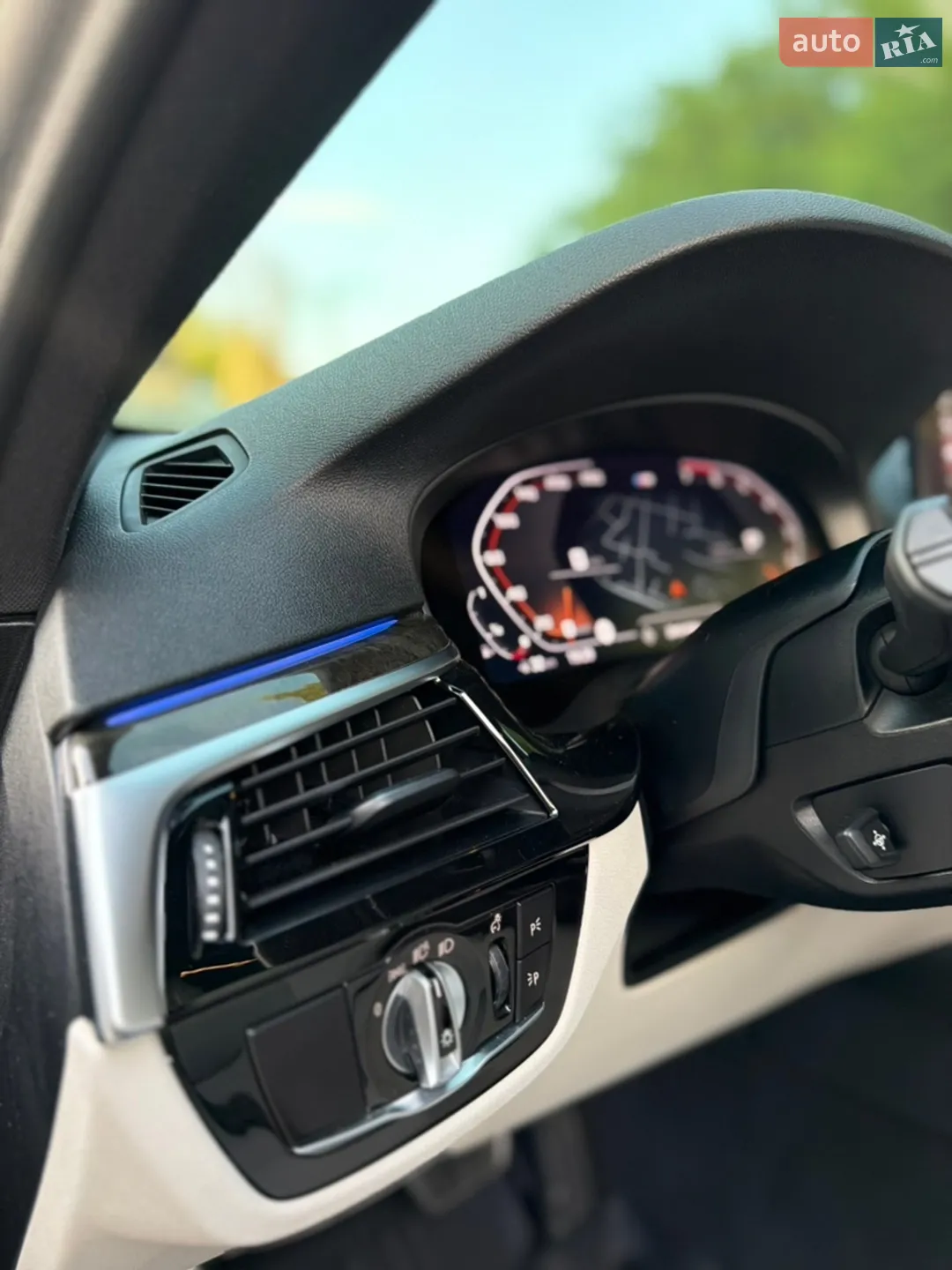 2020 BMW 5er - мініатюра 103