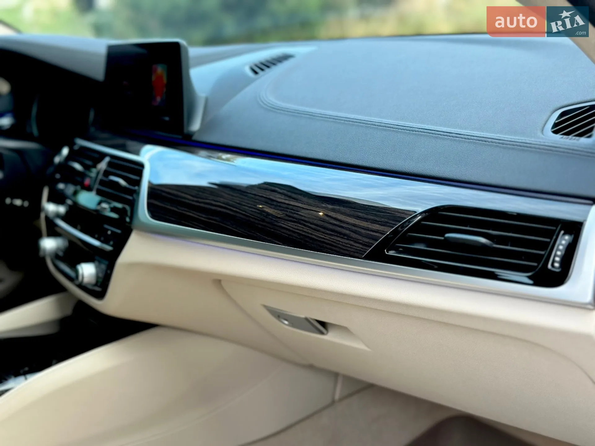 2017 BMW 5er - мініатюра 32