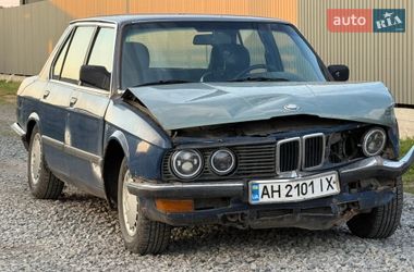 Седан BMW 5 Series 1985 в Ирпене