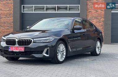 Седан BMW 5 Series 2022 в Чернівцях