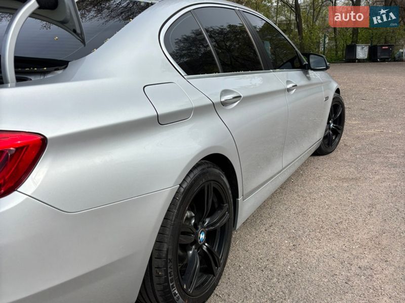 Седан BMW 5 Series 2015 в Черкассах
