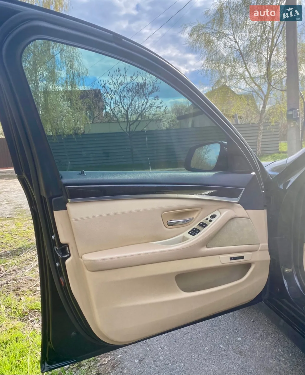2010 BMW 5er - мініатюра 13