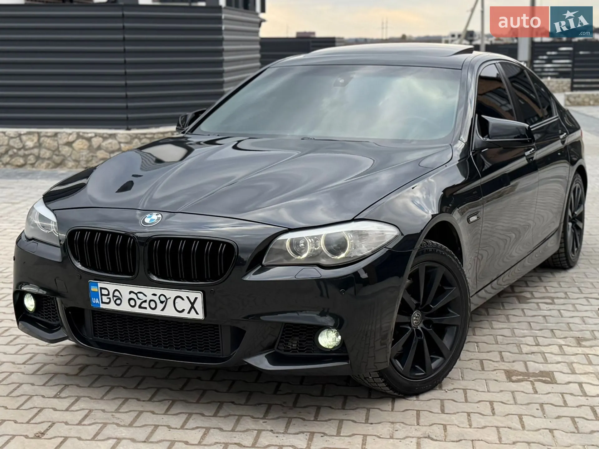 2010 BMW 5er - мініатюра 3