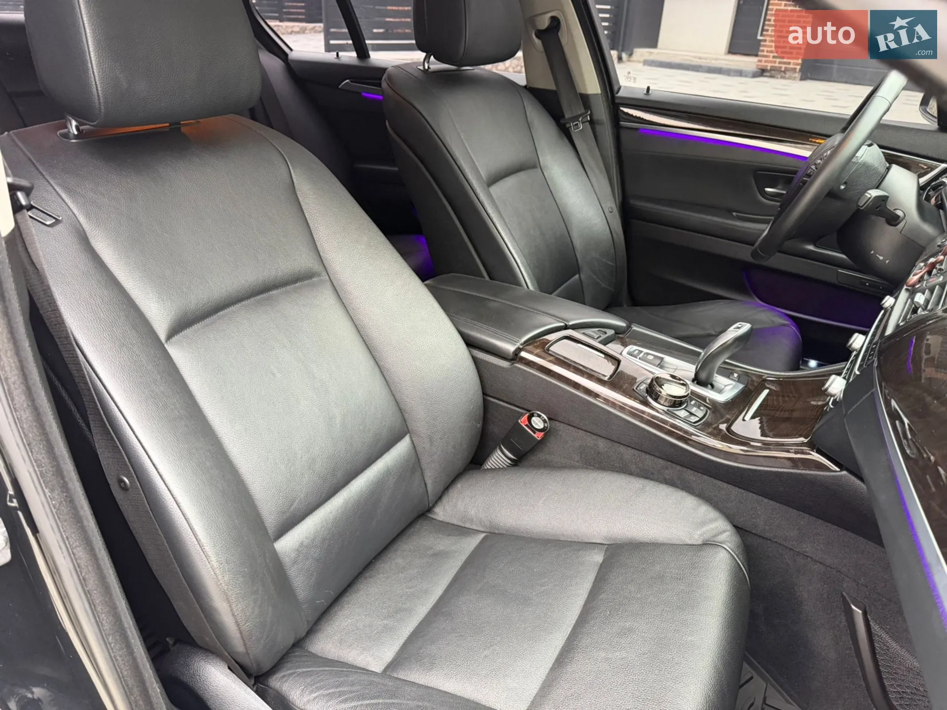 2010 BMW 5er - мініатюра 36