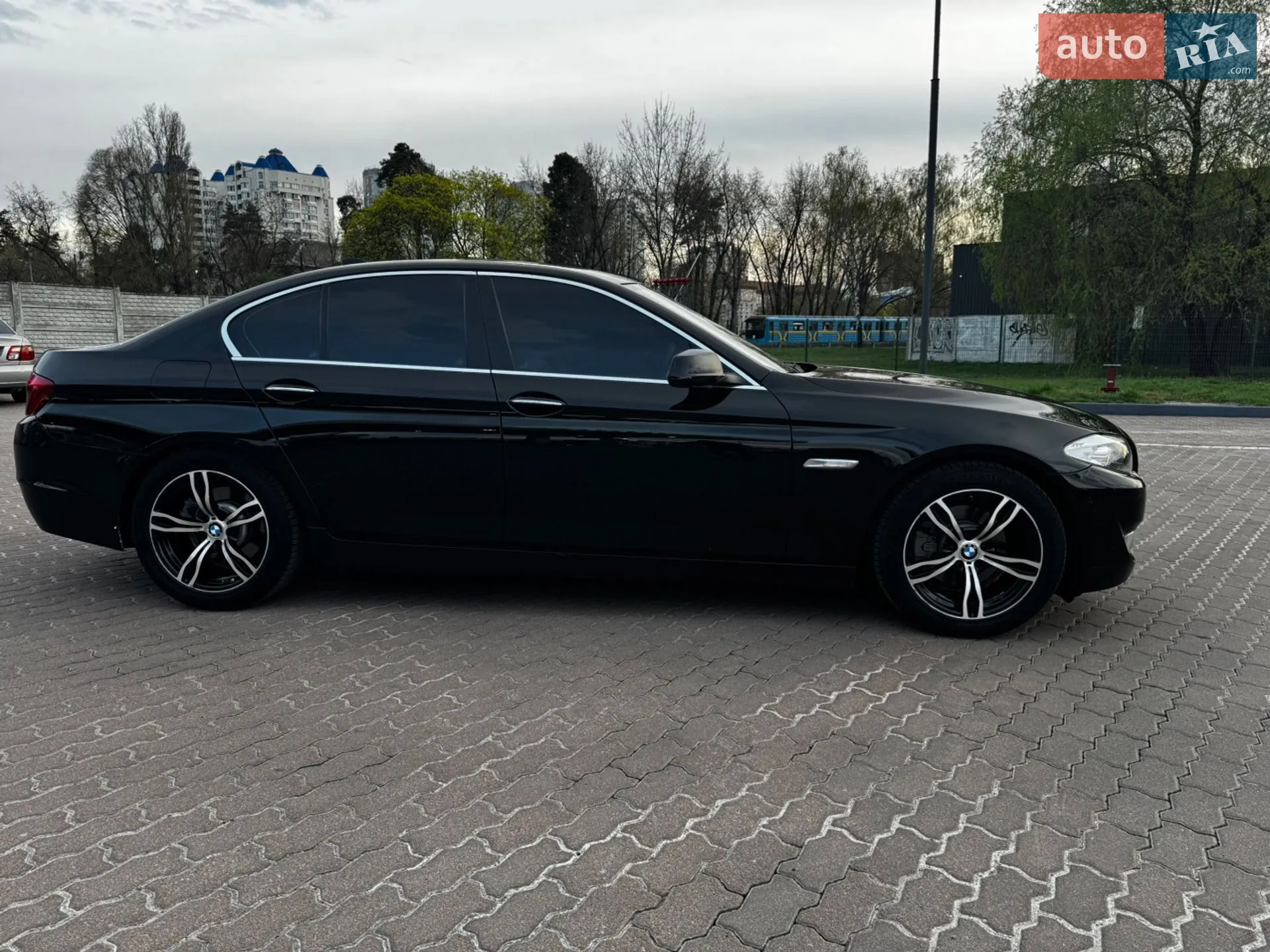 2012 BMW 5er - мініатюра 5