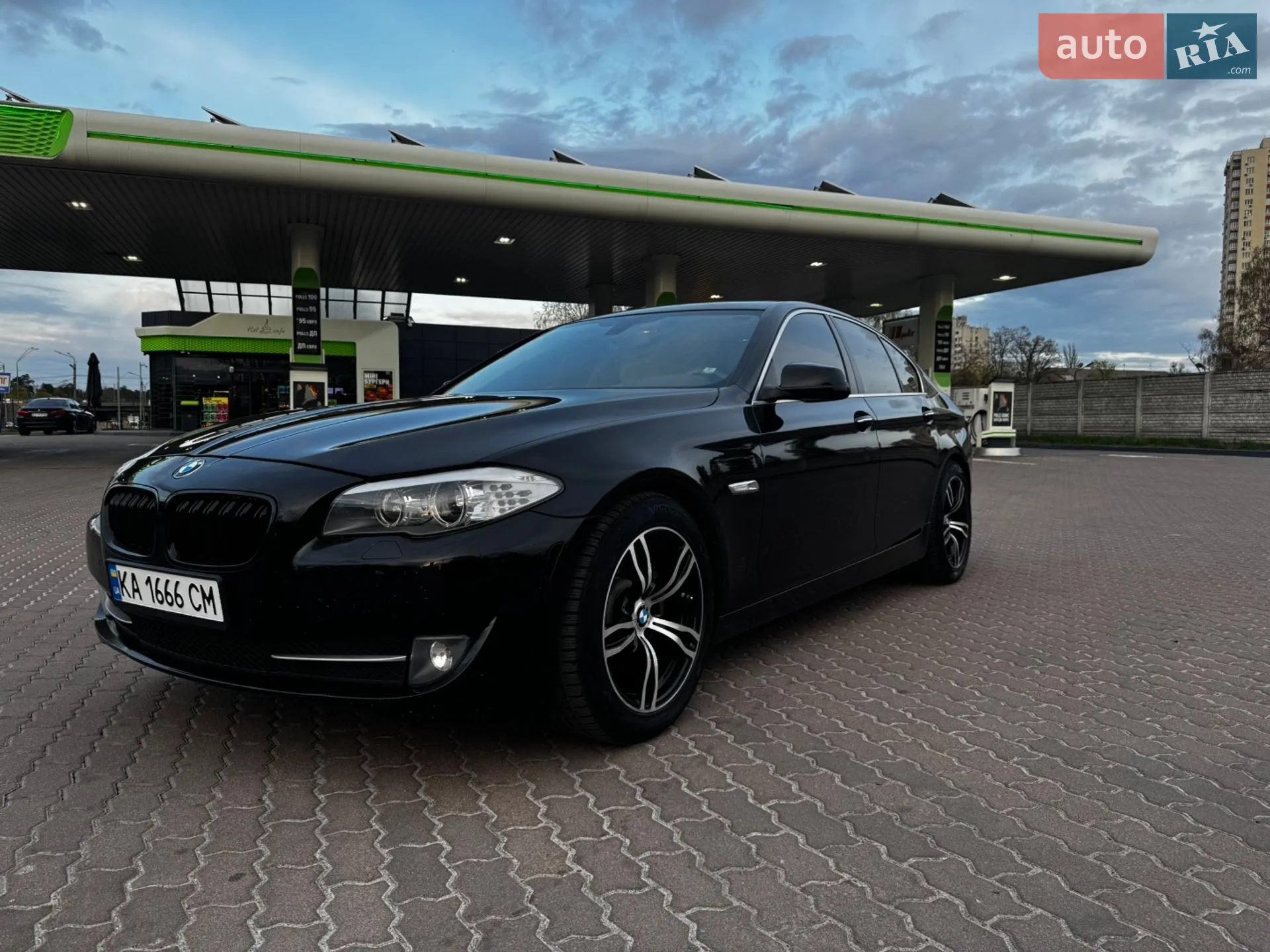 2012 BMW 5er - мініатюра 9