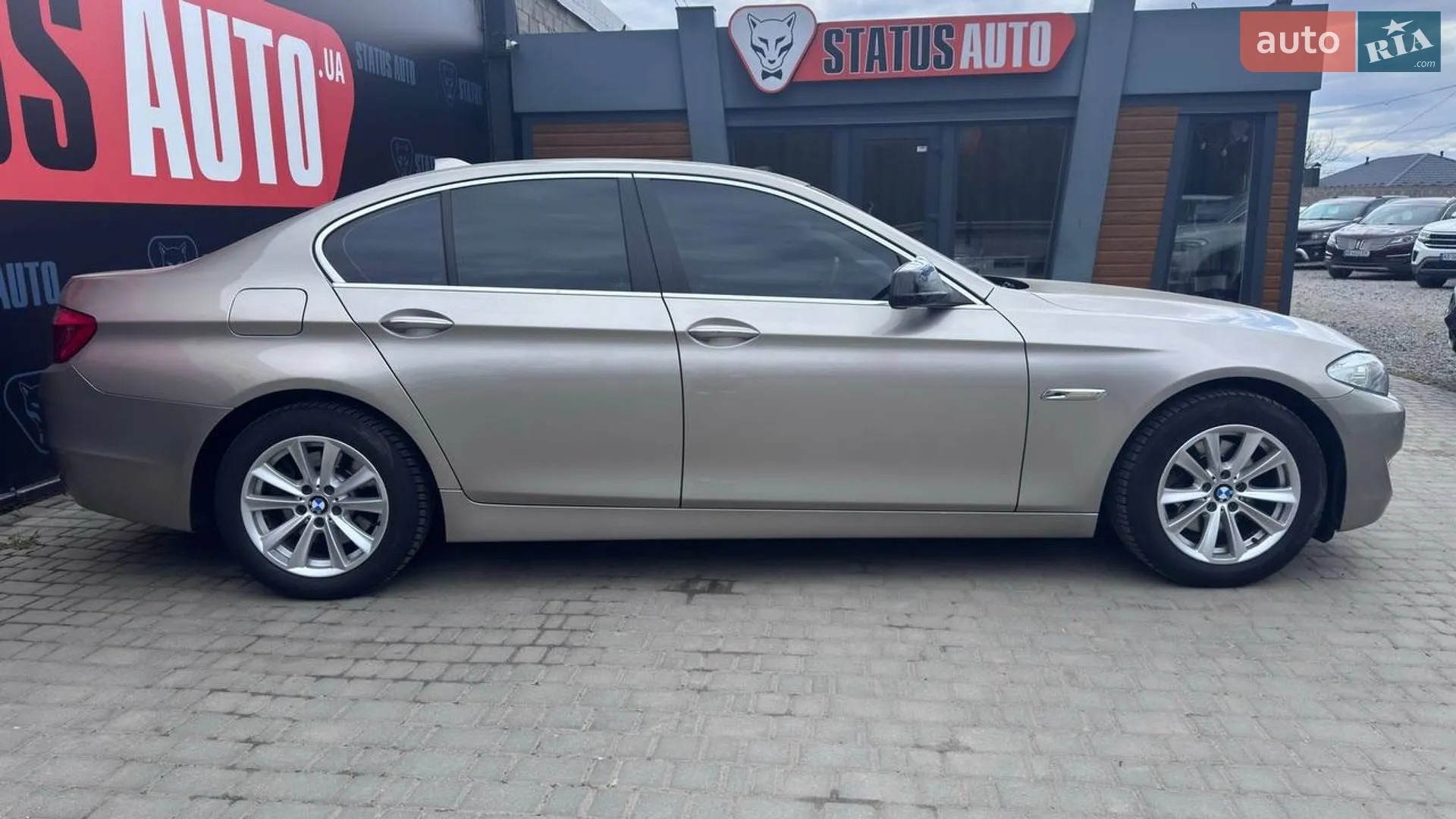 2010 BMW 5er - мініатюра 6