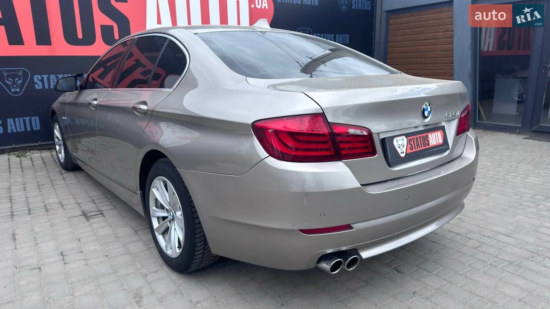 2010 BMW 5er - мініатюра 10