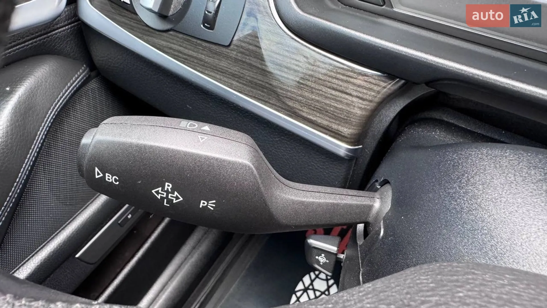 2010 BMW 5er - мініатюра 27