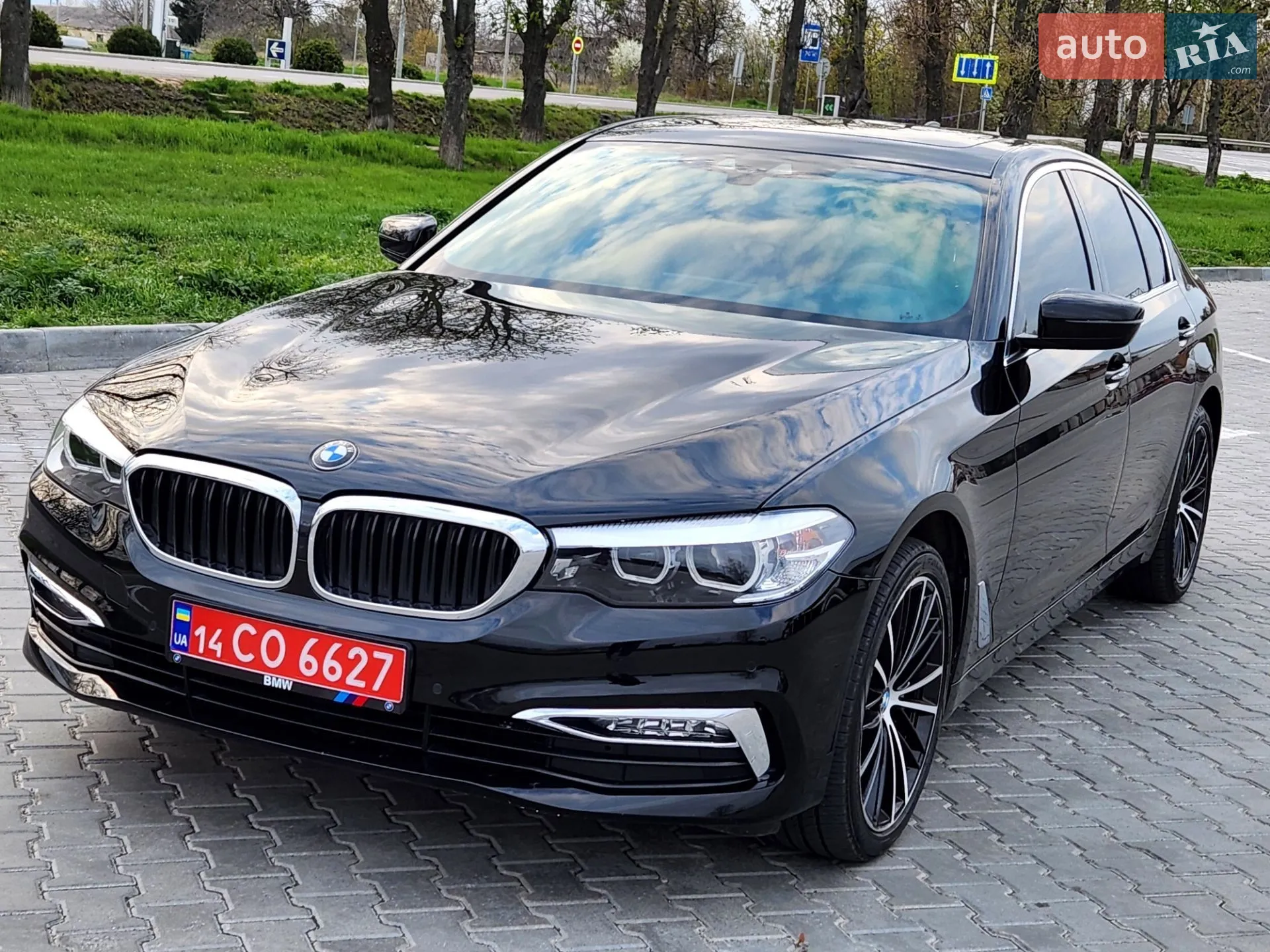 2018 BMW 5er - мініатюра 2