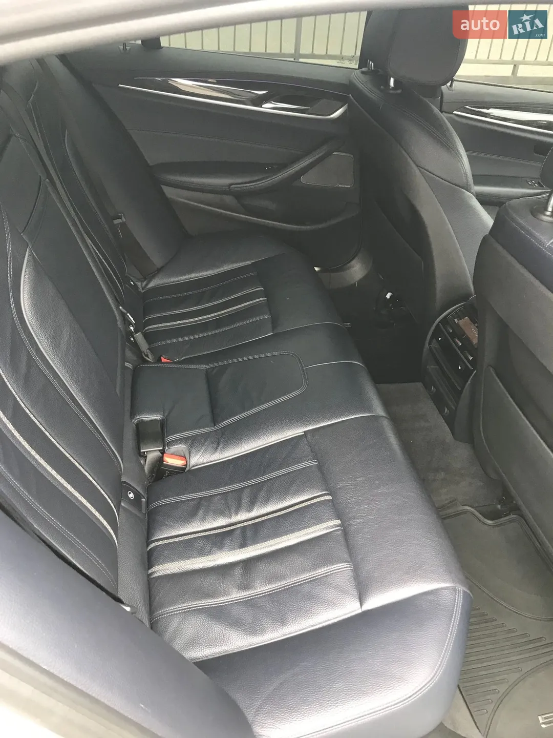 2017 BMW 5er - мініатюра 13