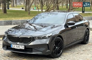 Седан BMW 5 Series 2024 в Харькове