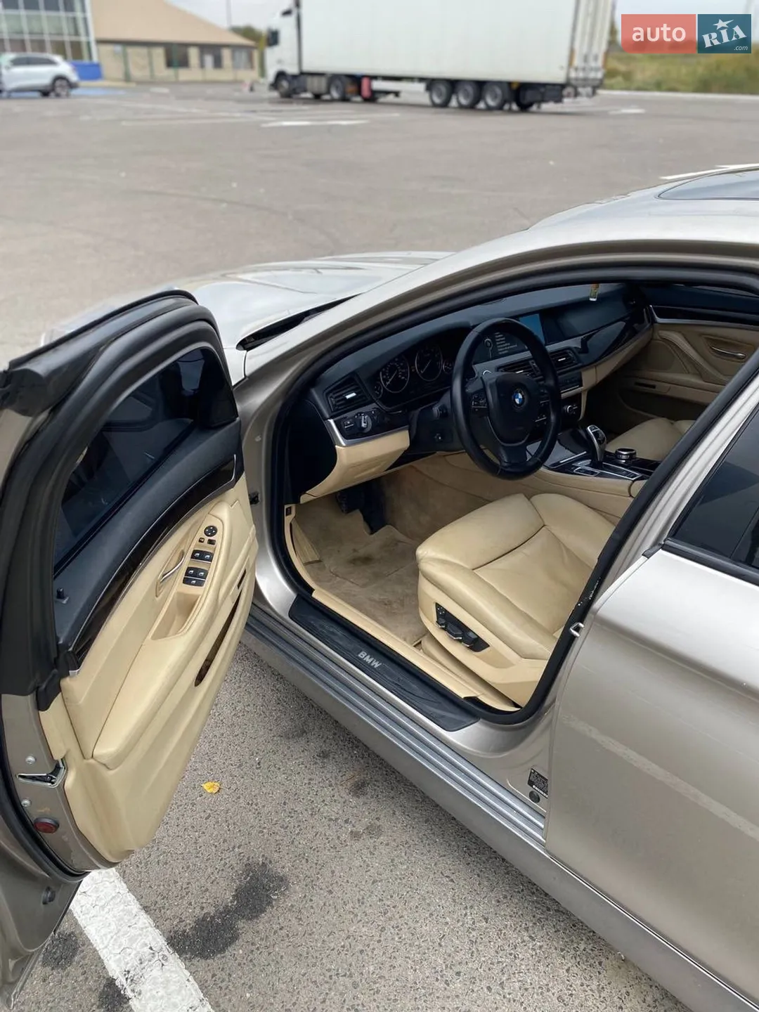 2010 BMW 5er - мініатюра 7