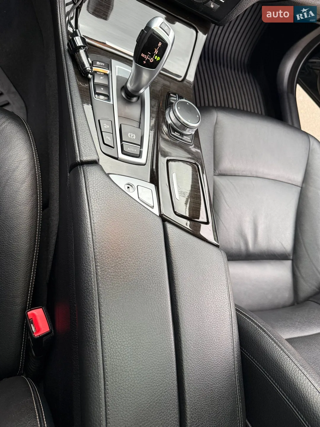 2014 BMW 5er - мініатюра 38