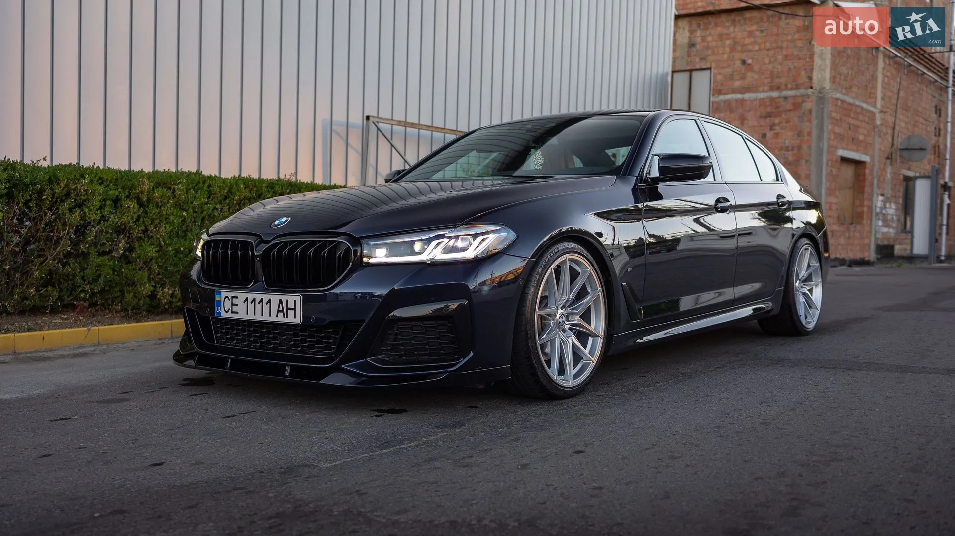 2019 BMW 5er - фото 1