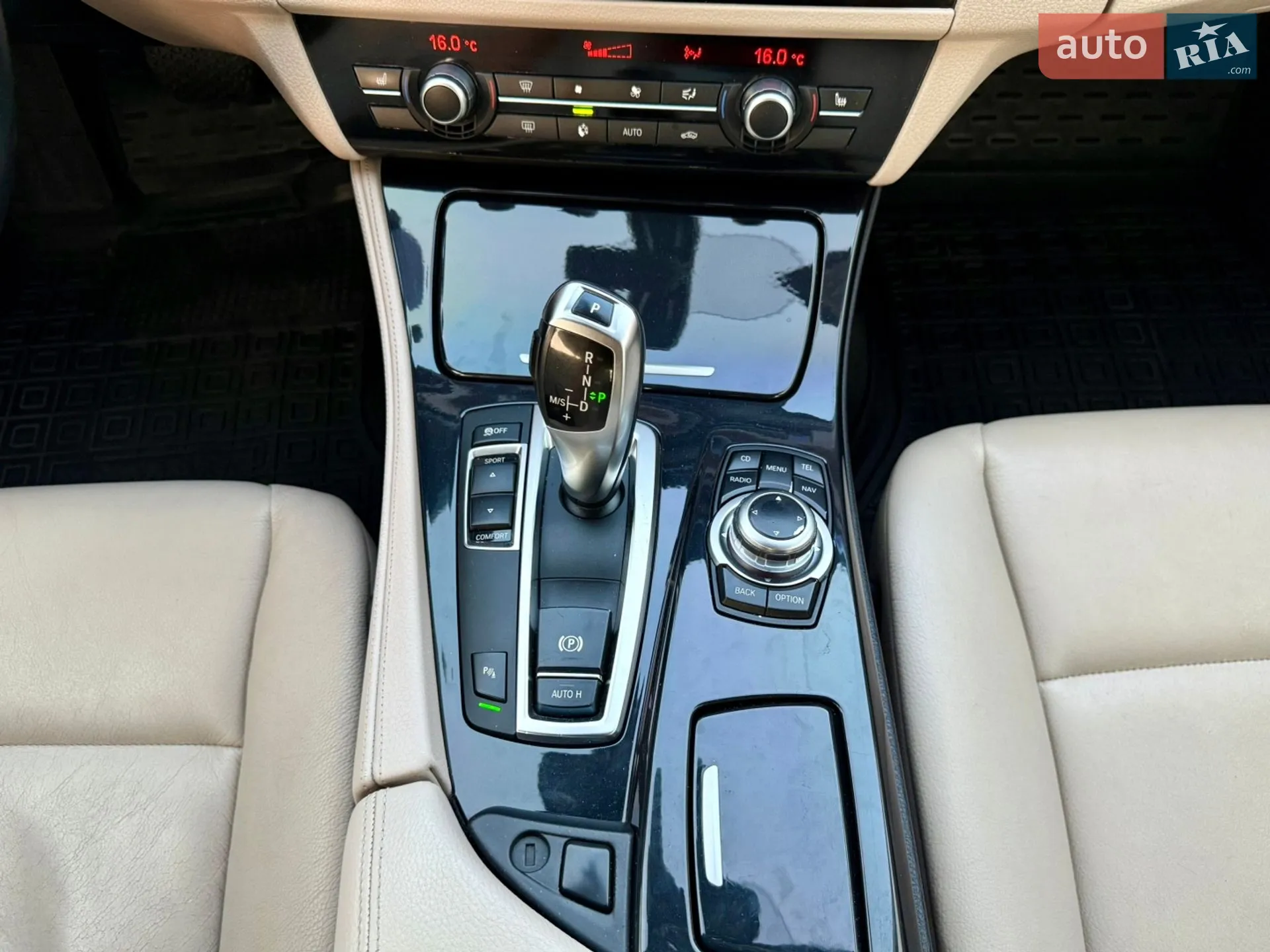 2012 BMW 5er - мініатюра 38