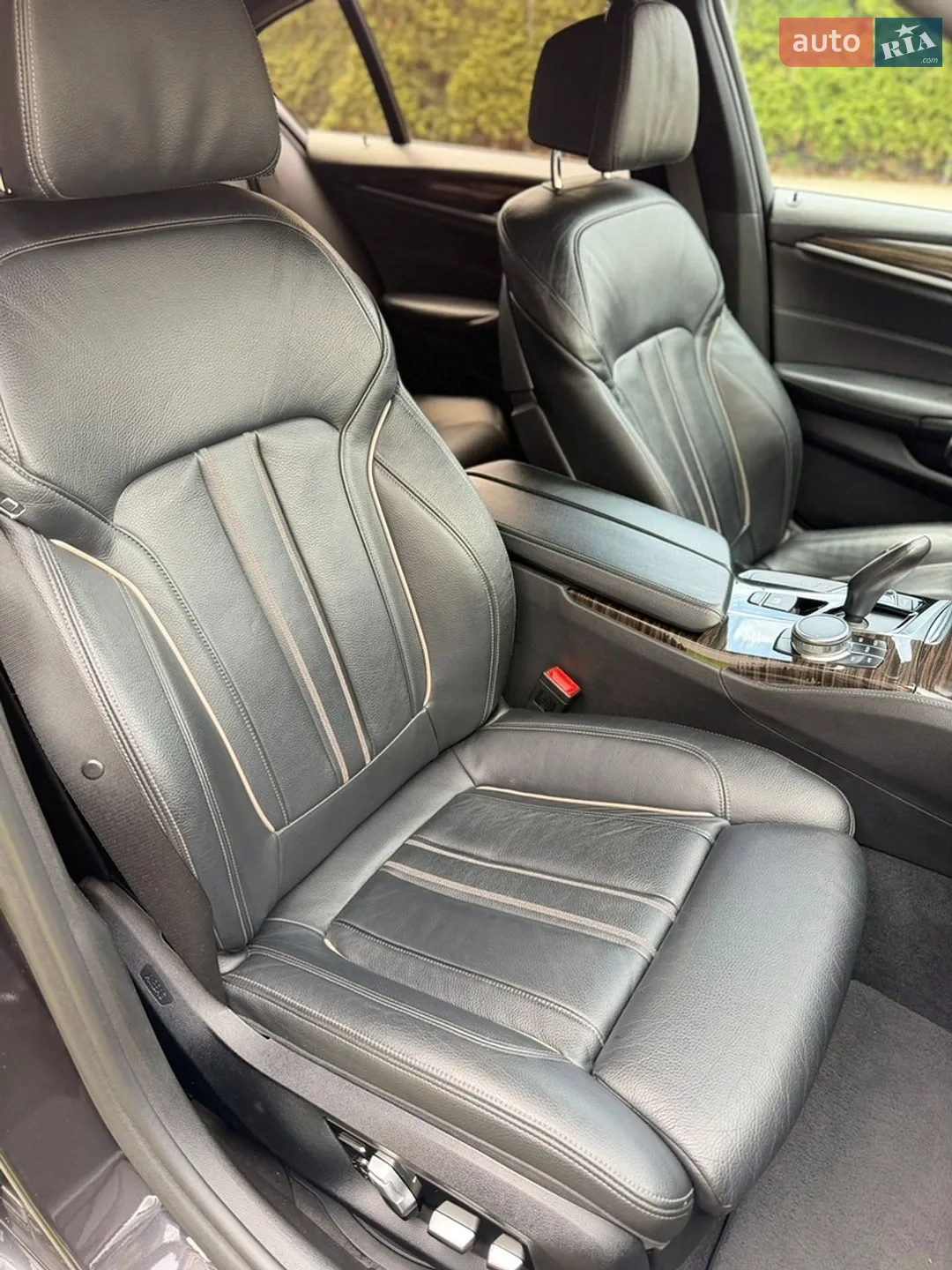 2017 BMW 5er - мініатюра 18