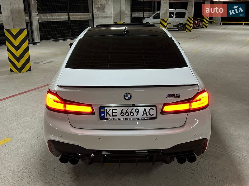 Седан BMW 5 Series 2018 в Ивано-Франковске