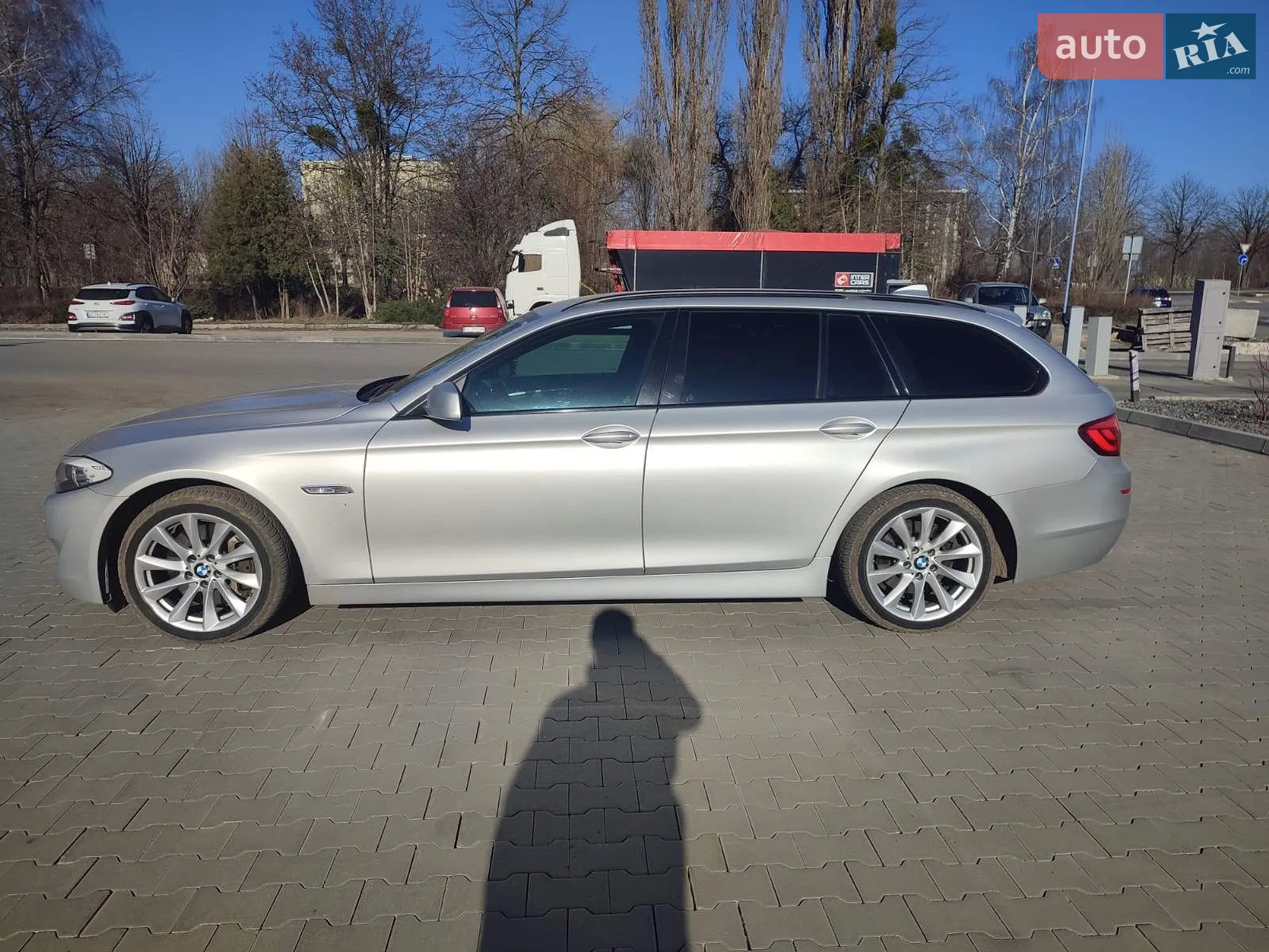 2010 BMW 5er - мініатюра 5