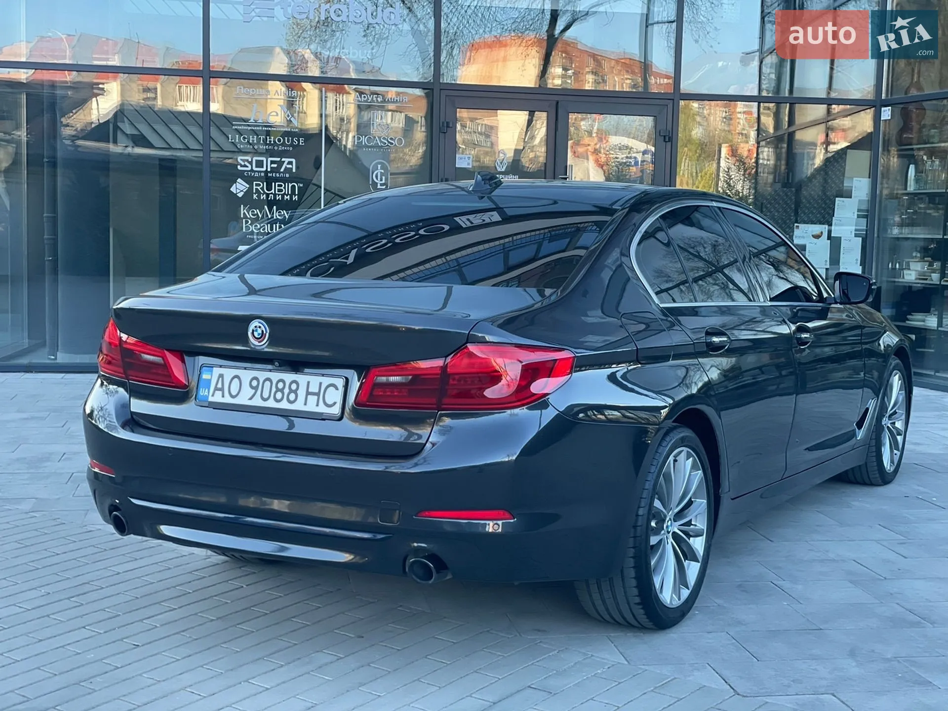 2017 BMW 5er - мініатюра 16