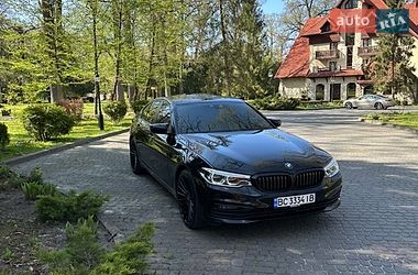 Седан BMW 5 Series 2017 в Львове