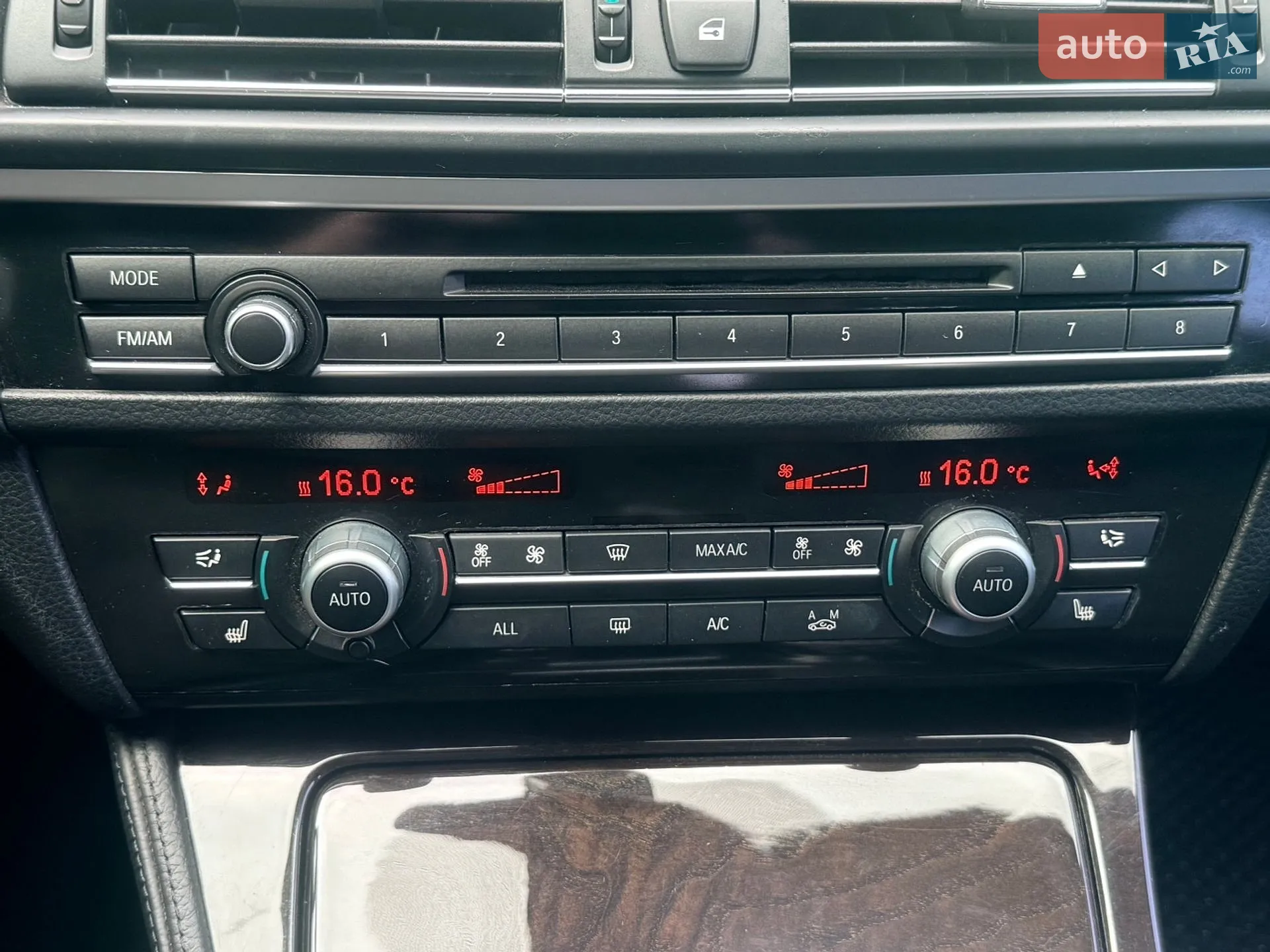 2013 BMW 5er - мініатюра 23