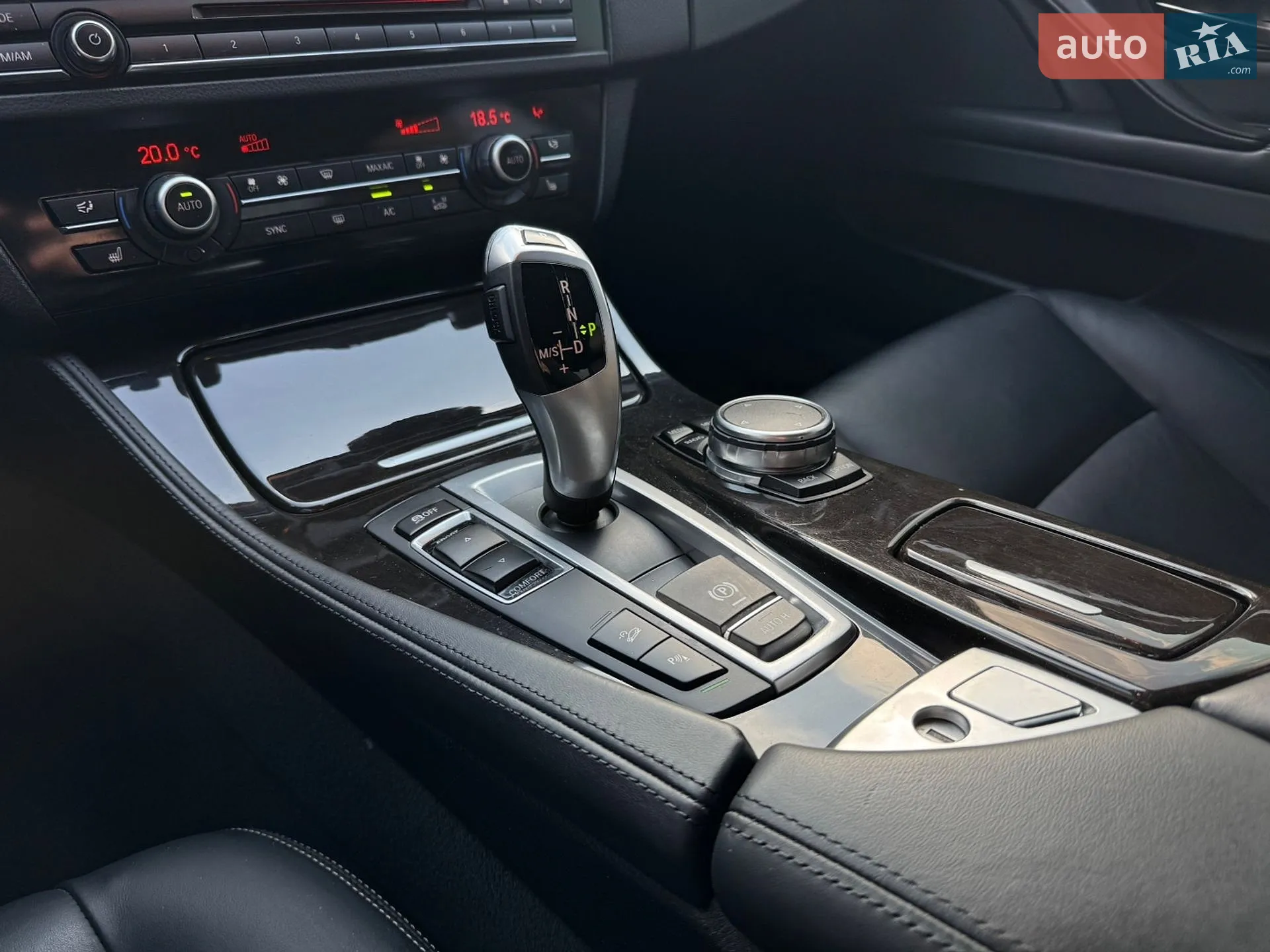 2015 BMW 5er - мініатюра 24