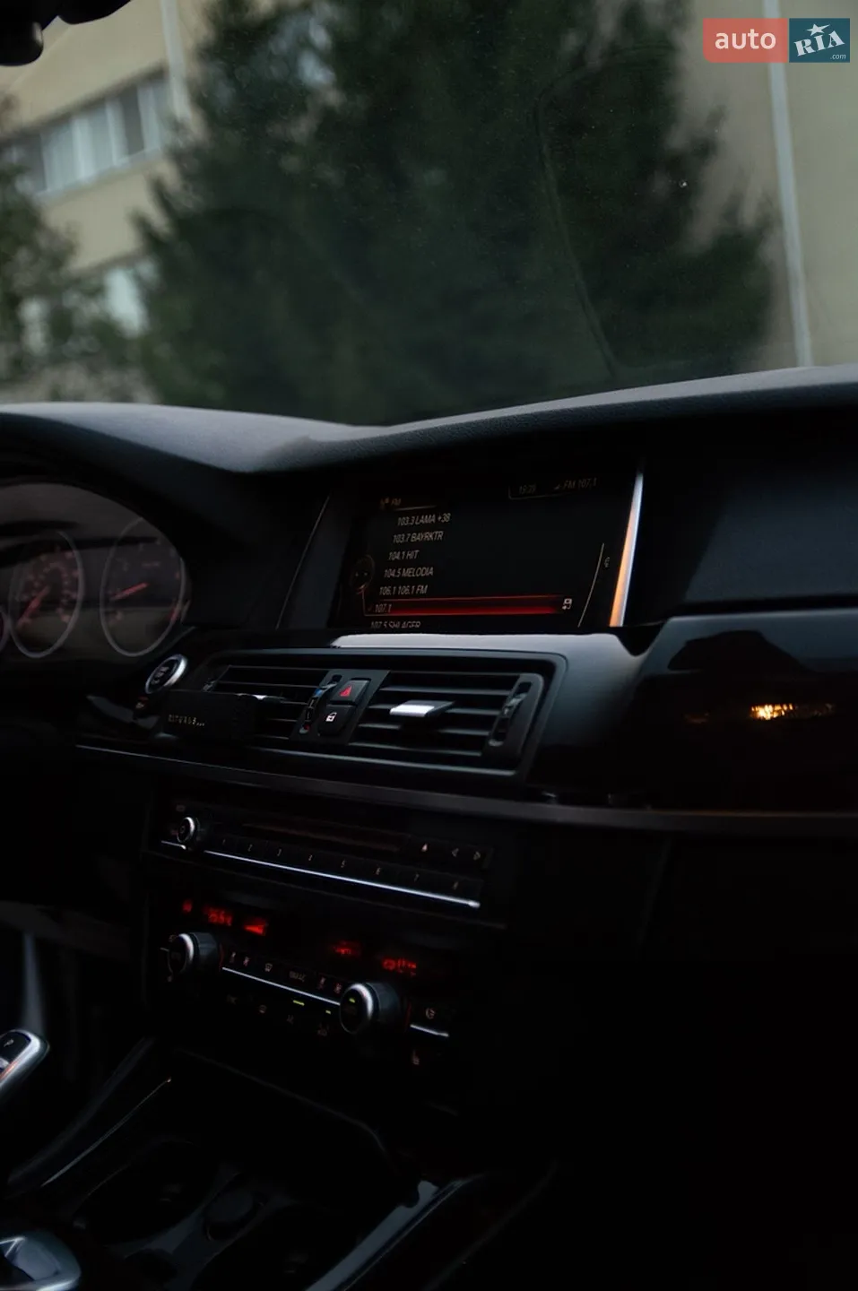 2015 BMW 5er - мініатюра 42